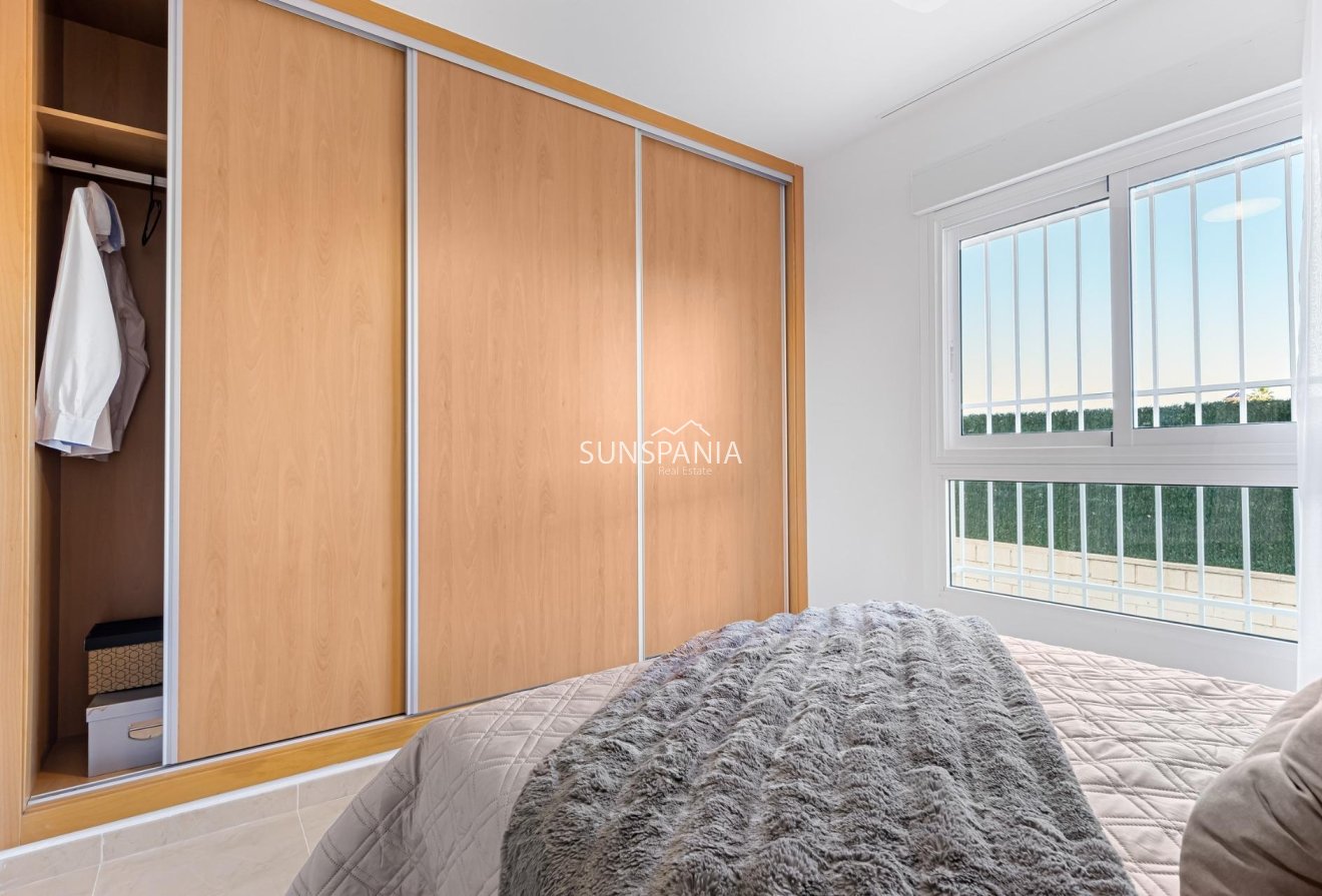 New Build - Apartment -
Orihuela Costa - Lomas de Cabo Roig