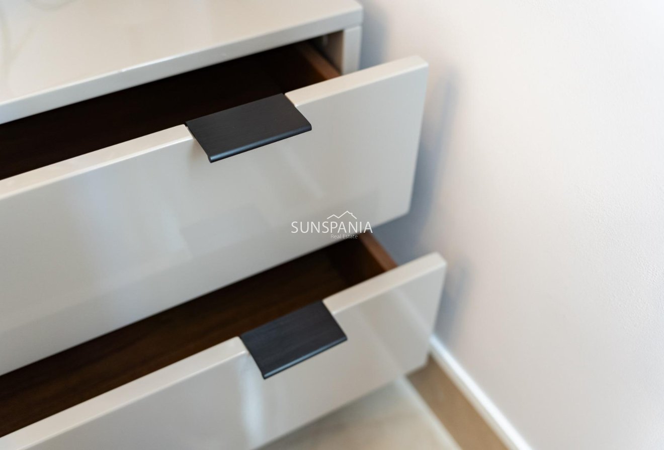 Obra nueva - Chalet -
La Marina - El Pinet