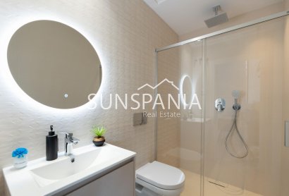 Obra nueva - Chalet -
La Marina - El Pinet