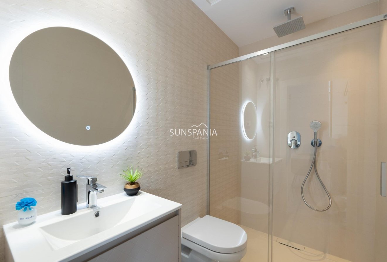 Nouvelle construction - Maison de ville -
Gran Alacant