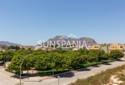 New Build - Townhouse -
Rafal - pueblo