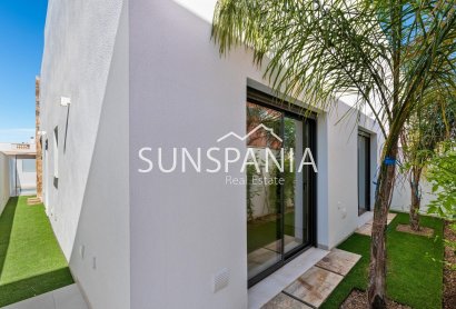 Obra nueva - Piso -
Pilar de la Horadada - Parque del Mediterraneo