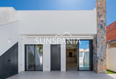 Obra nueva - Piso -
Pilar de la Horadada - Parque del Mediterraneo