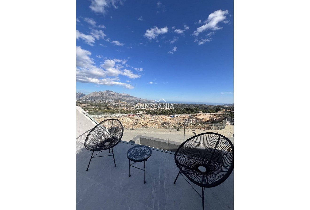 Obra nueva - Adosado -
Polop - PAU1