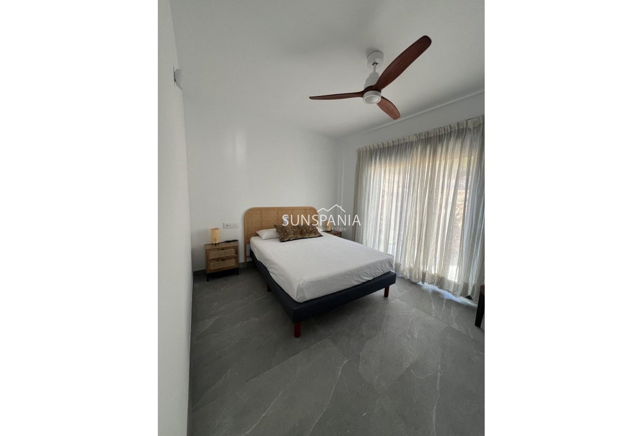 Obra nueva - Adosado -
Polop - PAU1