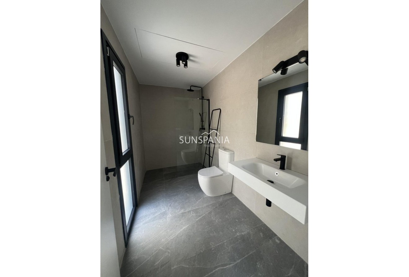 Obra nueva - Adosado -
Polop - PAU1