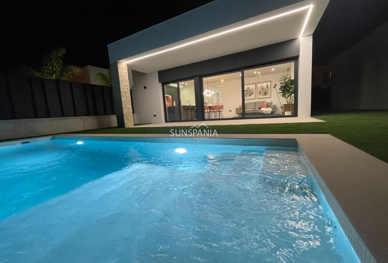 Obra nueva - Chalet -
Molina De Segura - Urb. La Quinta