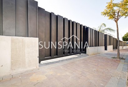 Obra nueva - Chalet -
Molina De Segura - Urb. La Quinta