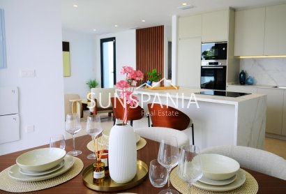 Obra nueva - Chalet -
Dolores - polideportivo