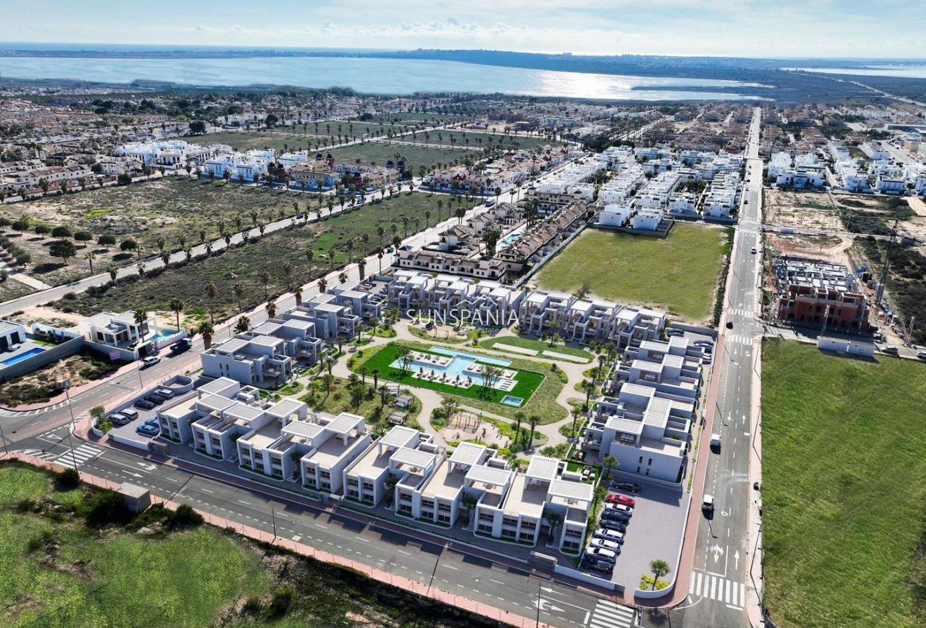 Obra nueva - Piso -
Ciudad Quesada - Lo Marabú