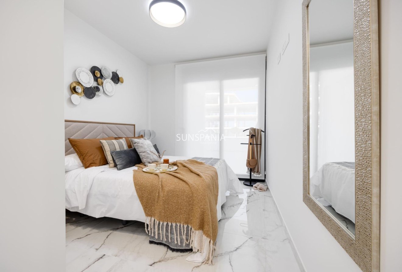 Obra nueva - Piso -
San Miguel de Salinas - Pueblo