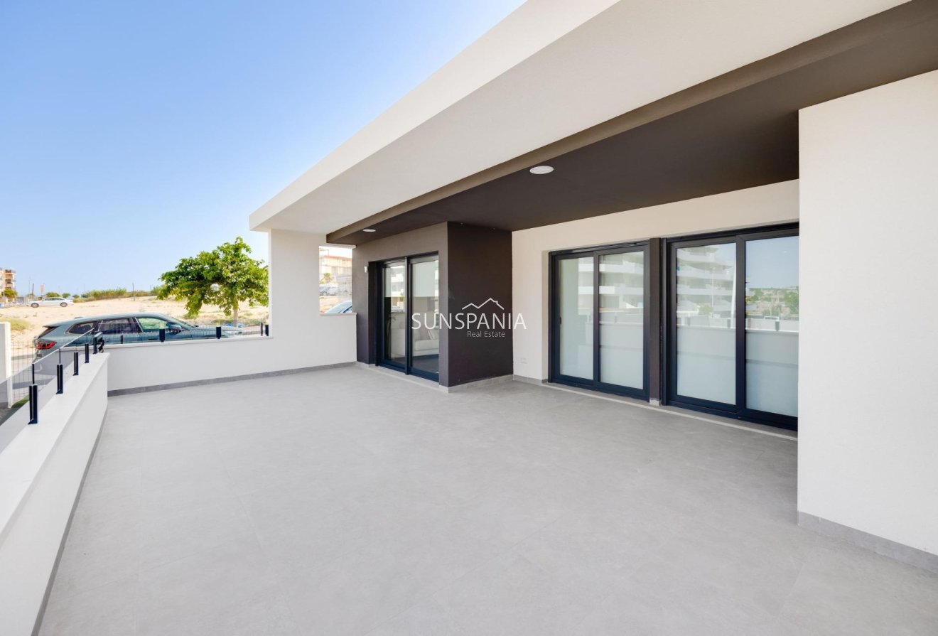 New Build - Apartment -
San Miguel de Salinas - Pueblo