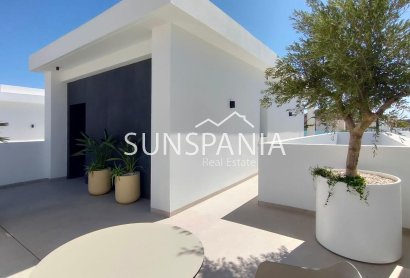 Obra nueva - Chalet -
Rojales - Ciudad Quesada