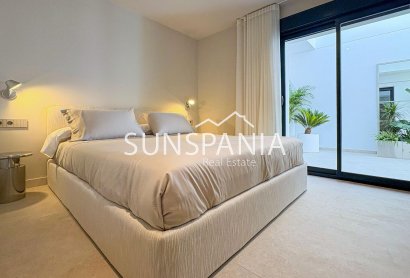 Obra nueva - Chalet -
Rojales - Ciudad Quesada