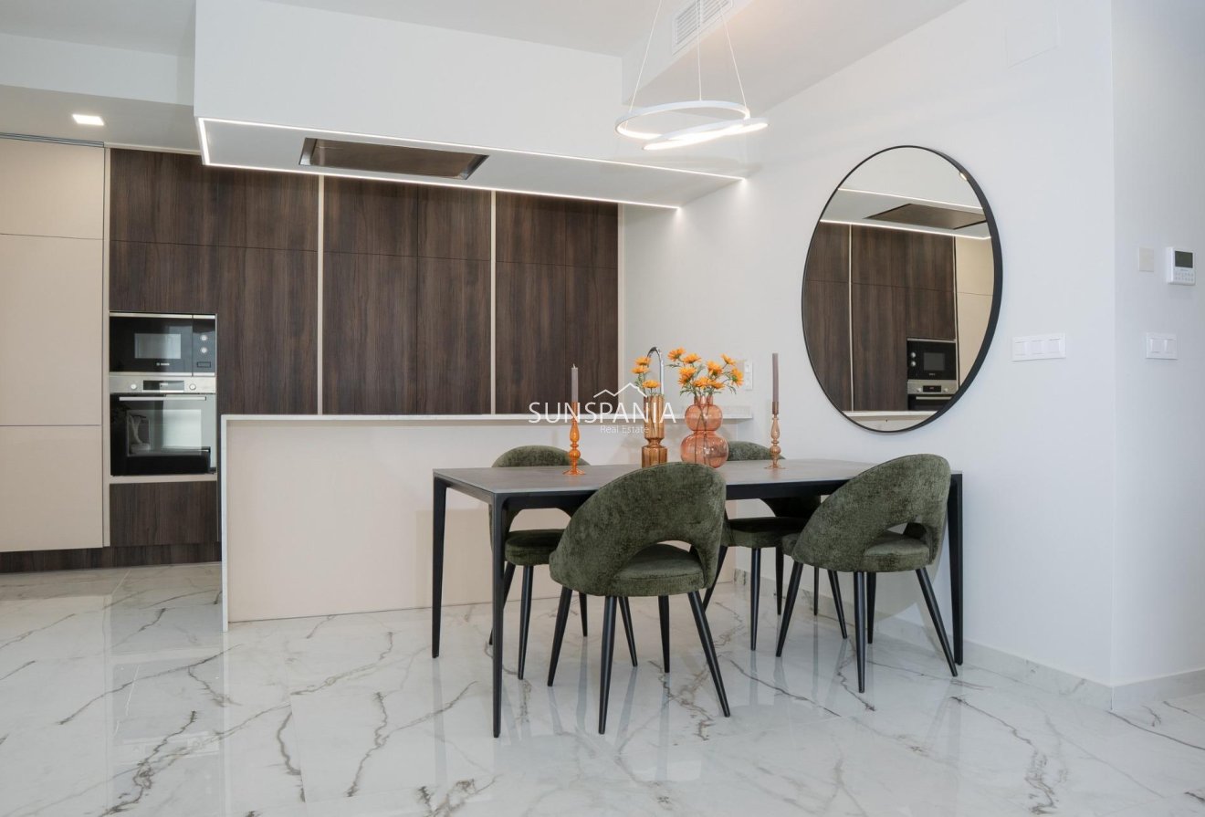 Obra nueva - Chalet -
Ciudad Quesada - Lo Marabú