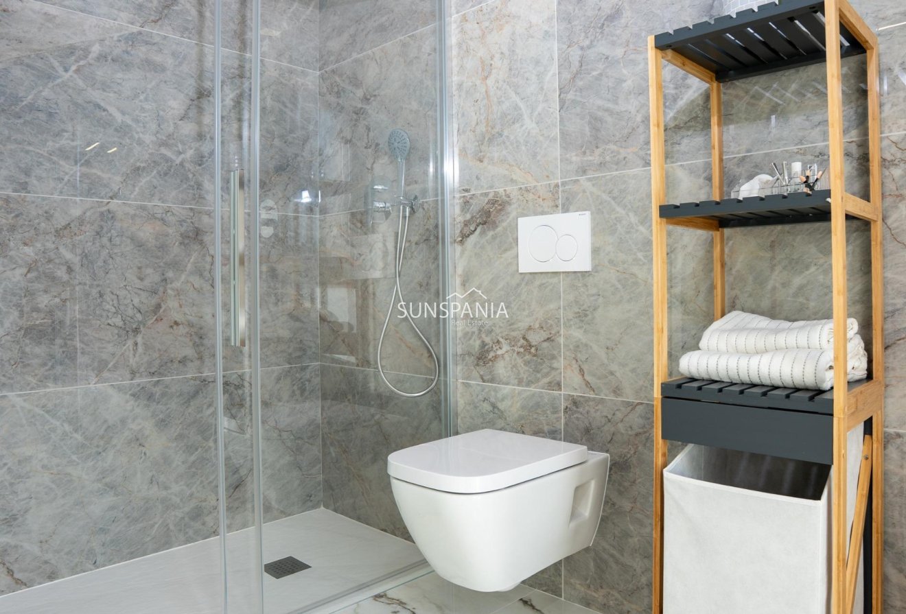 Obra nueva - Chalet -
Ciudad Quesada - Lo Marabú