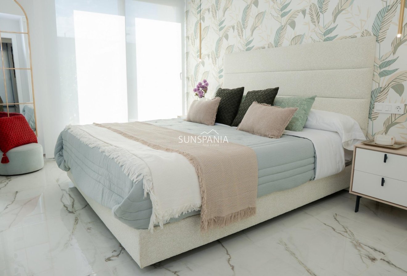 Obra nueva - Chalet -
Ciudad Quesada - Lo Marabú