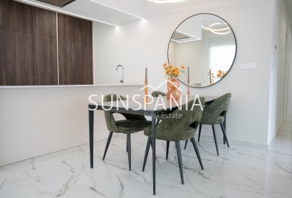 Obra nueva - Chalet -
Ciudad Quesada - Lo Marabú