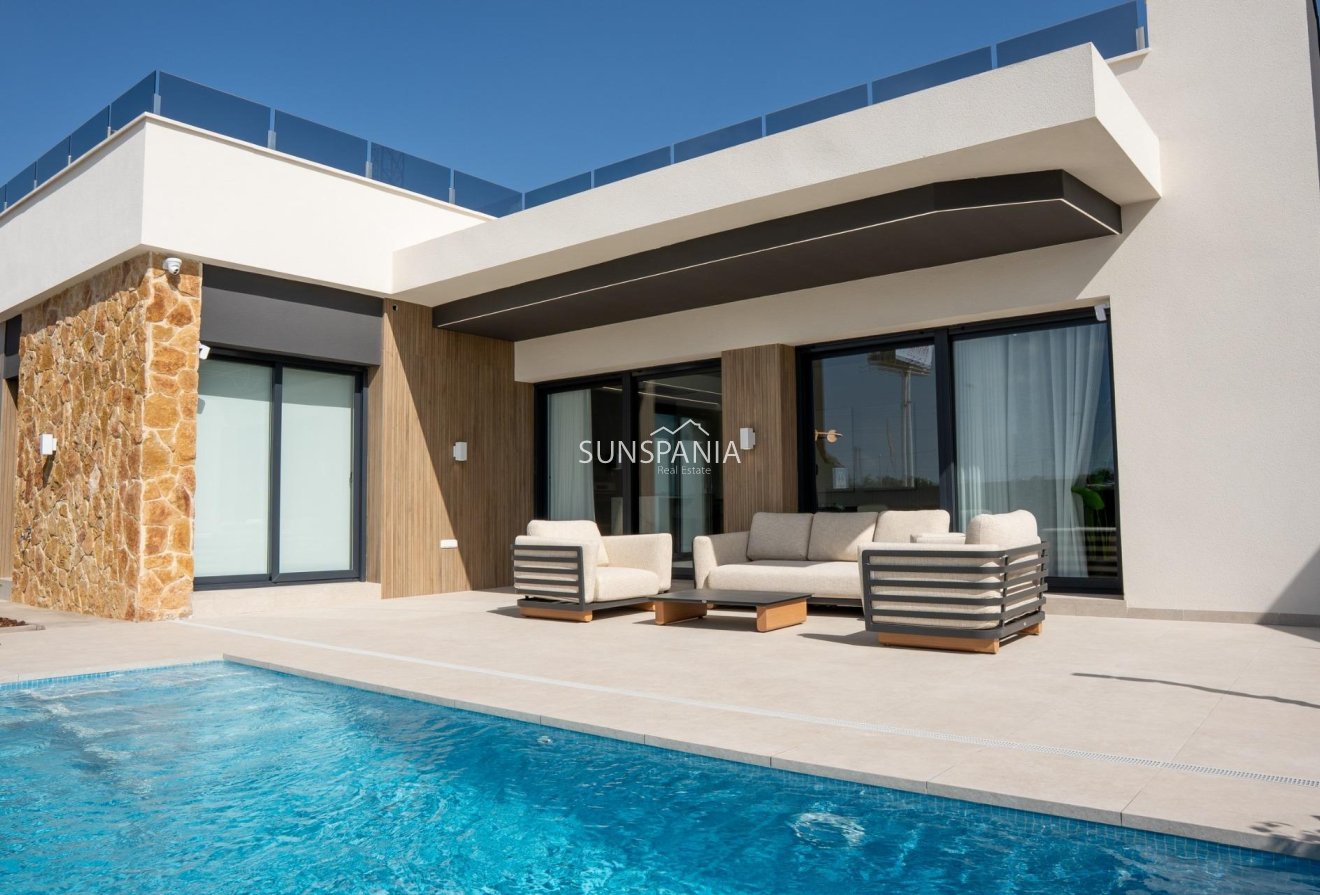 Obra nueva - Chalet -
Ciudad Quesada - Lo Marabú