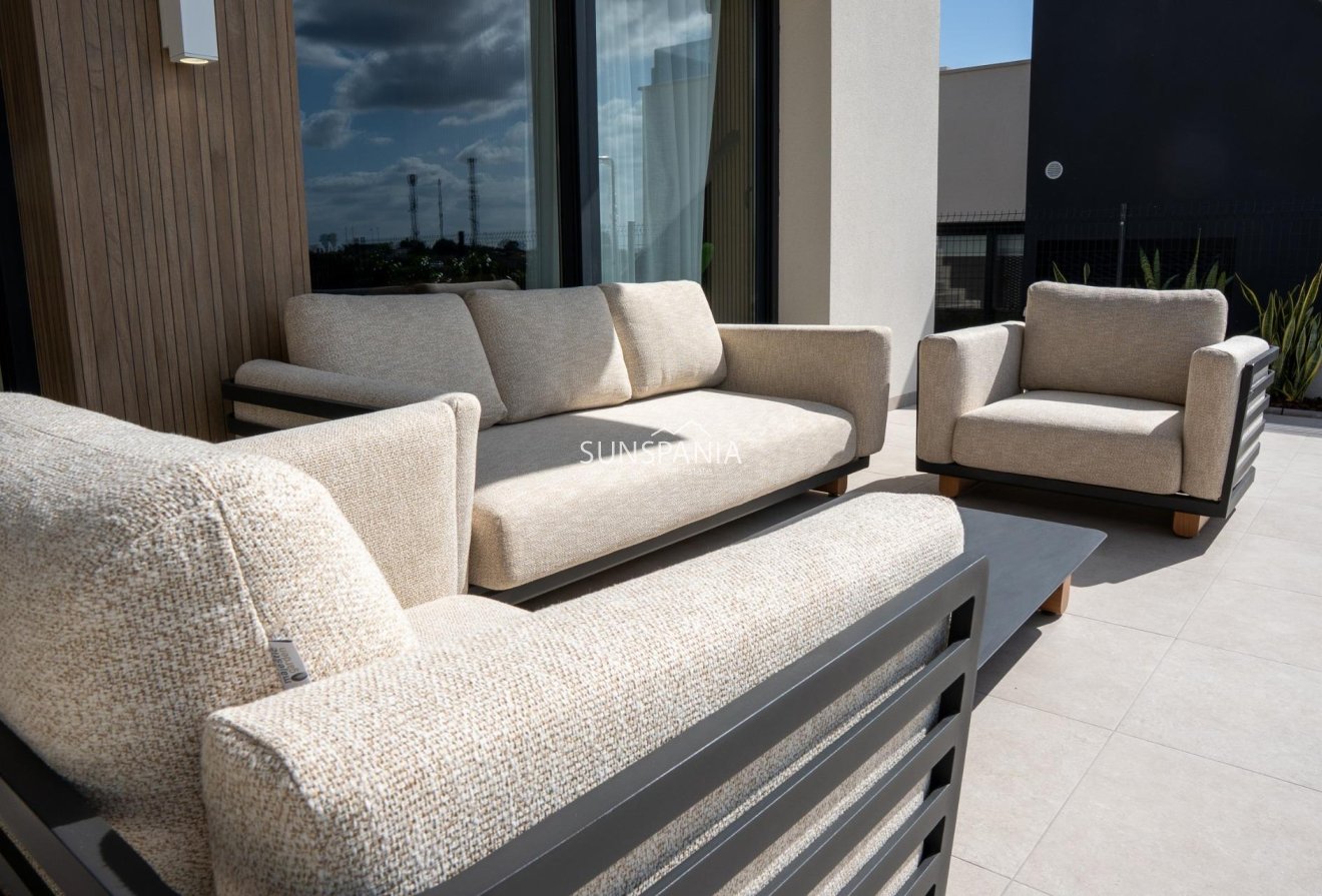 Obra nueva - Chalet -
Ciudad Quesada - Lo Marabú