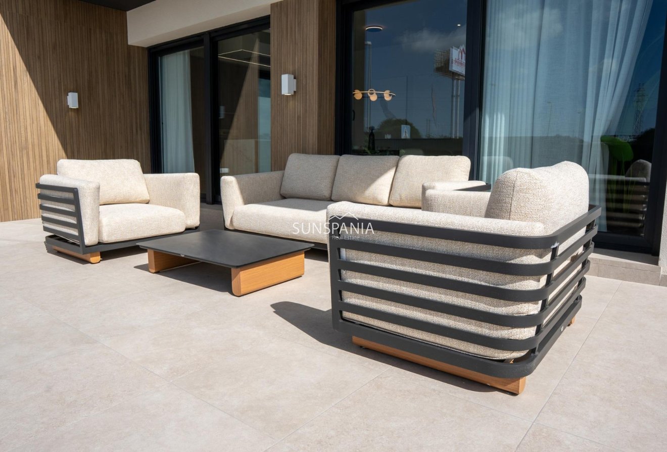 Obra nueva - Chalet -
Ciudad Quesada - Lo Marabú