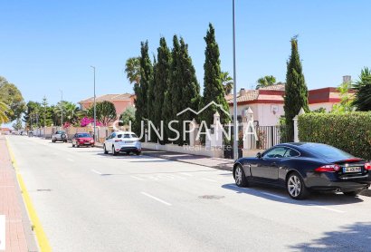 Obra nueva - Chalet -
San Fulgencio - La Escuera