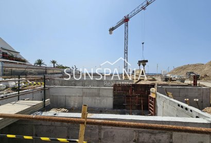 Obra nueva - Chalet -
Puerto de Mazarron - El Alamillo