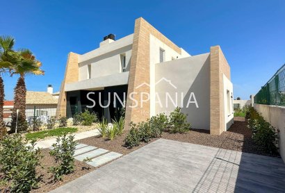 New Build - Villa -
Algorfa - La Finca Golf