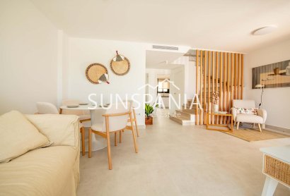 Obra nueva - Adosado -
Cox - San Fernando