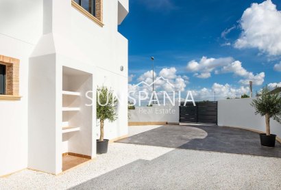 Obra nueva - Piso -
Cox - San Fernando