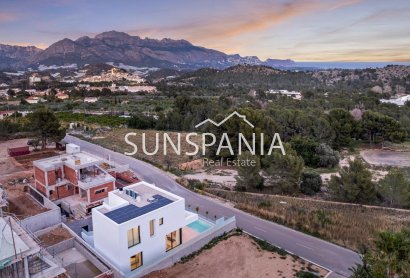 Obra nueva - Chalet -
Polop - Urbanizaciones