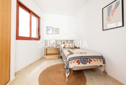 Obra nueva - Piso -
Avileses - pueblo