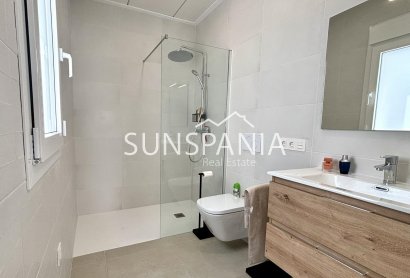 Obra nueva - Chalet -
Rojales - Atalaya Park