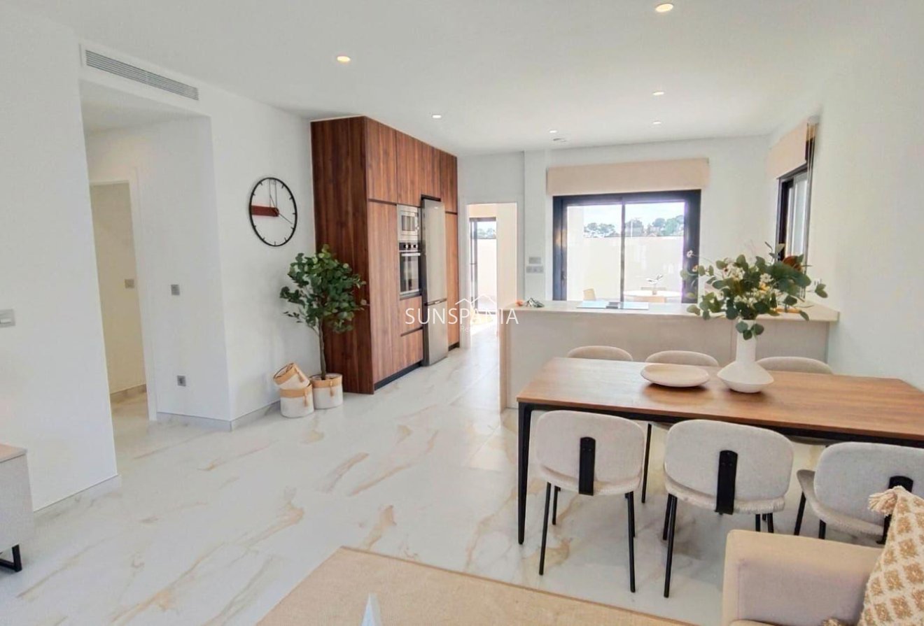 Obra nueva - Chalet -
Pilar de la Horadada - Pinar de Campoverde