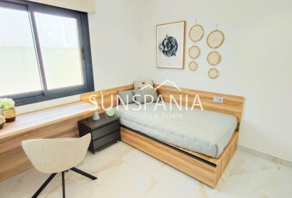 Obra nueva - Chalet -
Pilar de la Horadada - Pinar de Campoverde