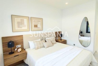 Obra nueva - Chalet -
Pilar de la Horadada - Pinar de Campoverde