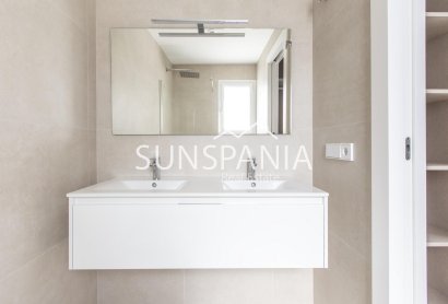 Obra nueva - Chalet -
San Javier - Parque de los leones