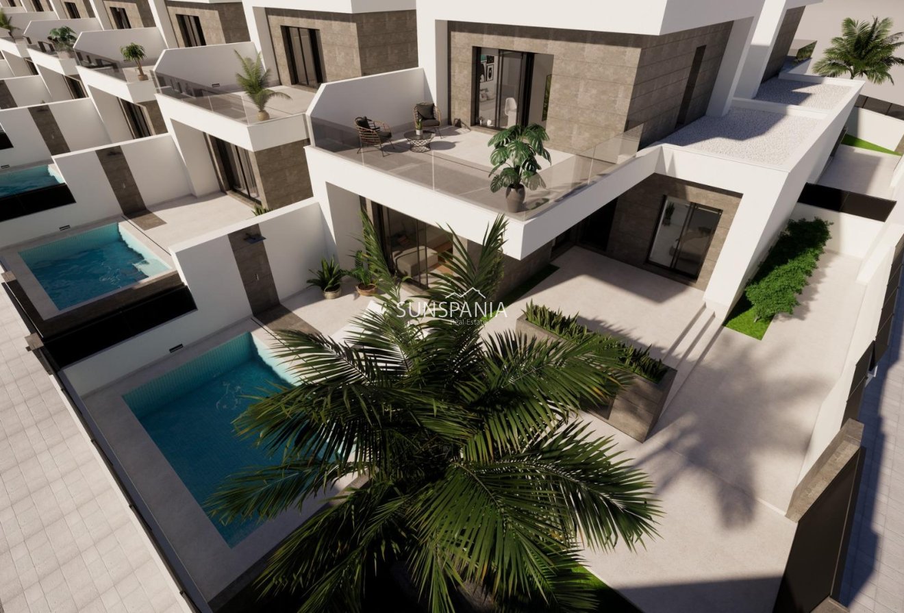 Obra nueva - Chalet -
Dolores - Pueblo