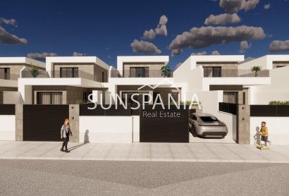 Obra nueva - Chalet -
Dolores - Pueblo