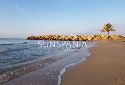 Obra nueva - Piso -
Santa Pola - Playa Tamarit
