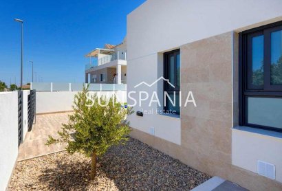 Obra nueva - Quad House -
Daya Nueva - Centro