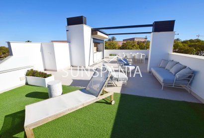 Obra nueva - Chalet -
Alhama De Murcia - Condado De Alhama