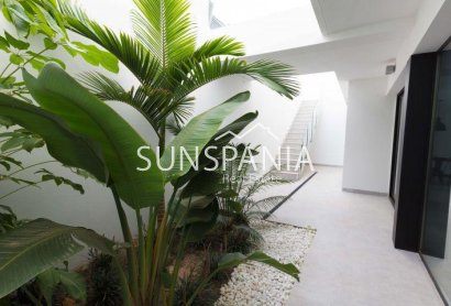 Obra nueva - Chalet -
Finestrat - Campana Garden