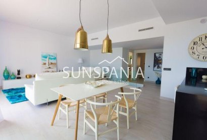 Obra nueva - Chalet -
Finestrat - Campana Garden