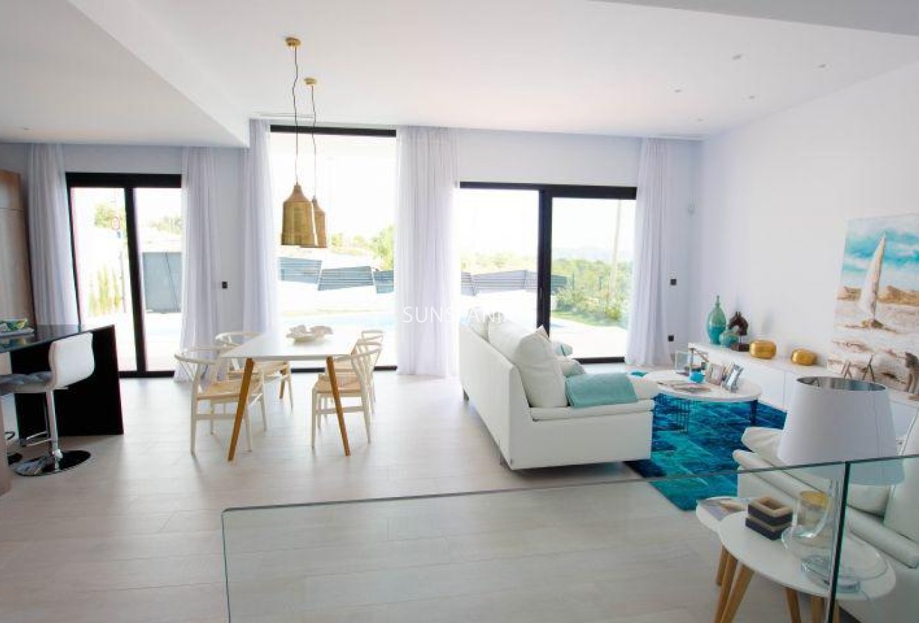 Obra nueva - Chalet -
Finestrat - Campana Garden