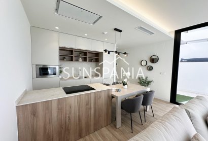 Obra nueva - Chalet -
Pilar de la Horadada - Torre De La Horadada