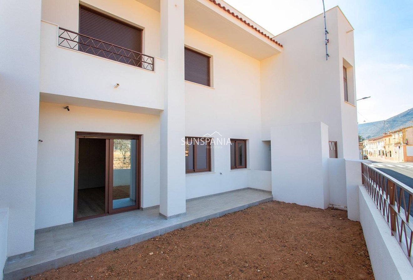 Obra nueva - Piso -
Hondón de las Nieves - El Salero