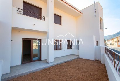 Obra nueva - Piso -
Hondón de las Nieves - El Salero