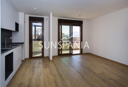 Obra nueva - Piso -
Hondón de las Nieves - El Salero