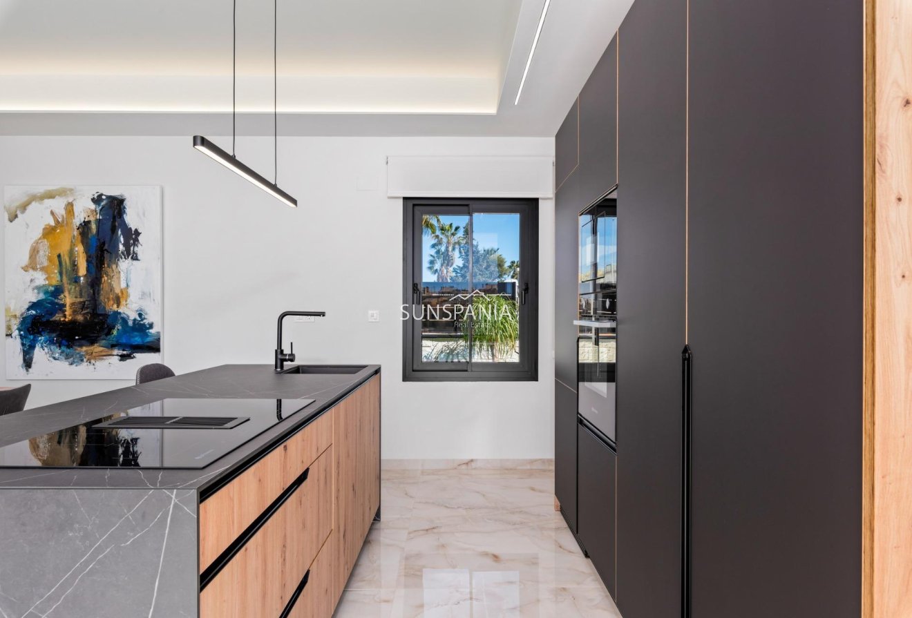 Obra nueva - Chalet -
Algorfa - La Finca Golf